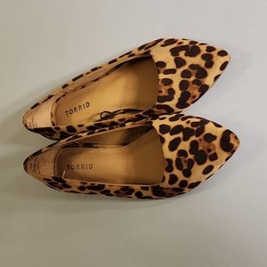 Torrid 8W Leopard Flats